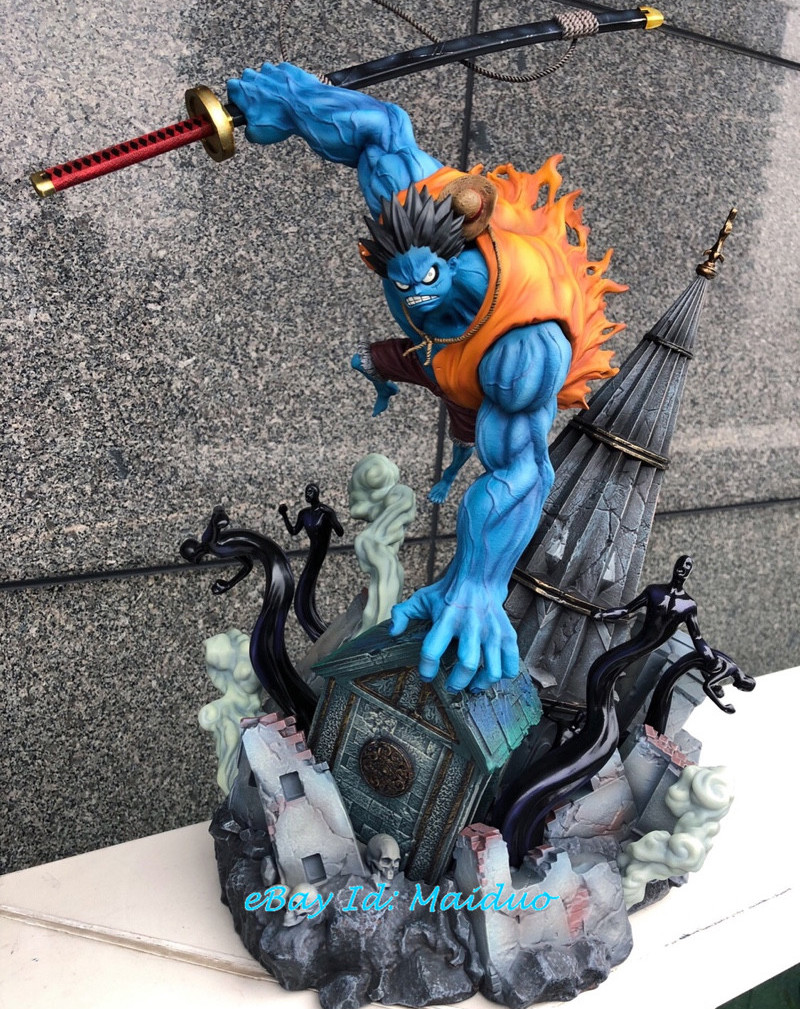 nightmare luffy statue